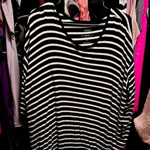 Torrid Size 1 Super Soft Shirt